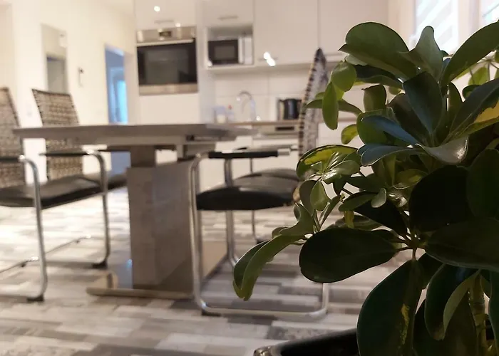 Claudia * Σίνσχαϊμ